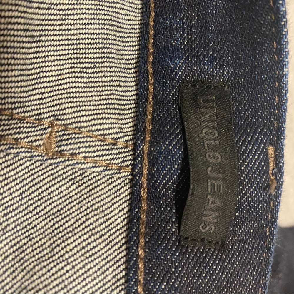 Uniqlo Dark Wash Straight Jeans Slim Style - 33x32 - Picture 5 of 7